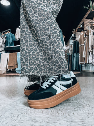 Sierra Sneakers