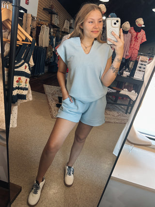 Sleeveless V Set