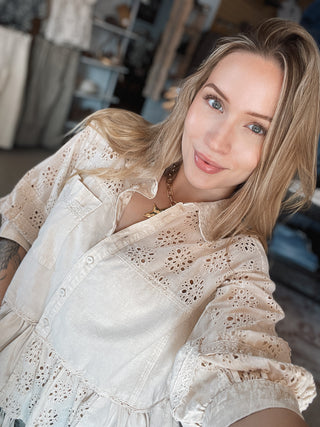 Vintage Bloomed Eyelet Top