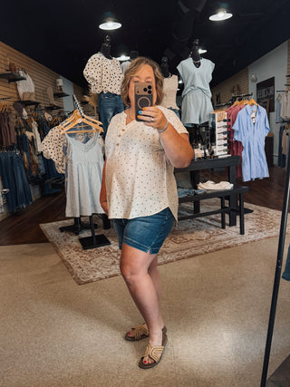 RISEN Curvy Shorts Dark Wash