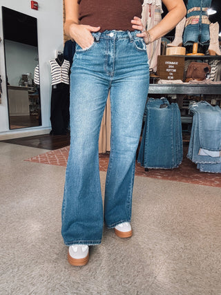 Kara Jeans