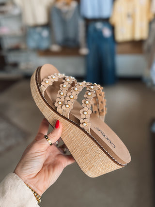 Petal Platform Wedge