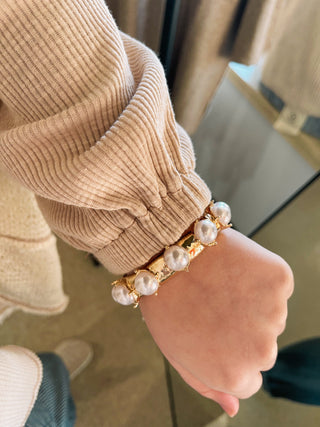 Pearl Stretch Bracelet