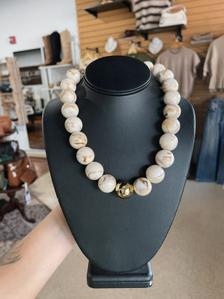 Accented Marbled Chunky Bead Necklace
